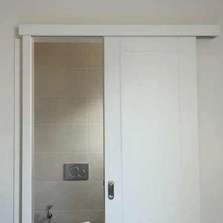 Casa Teresa | Near Sandy * 干尼亞